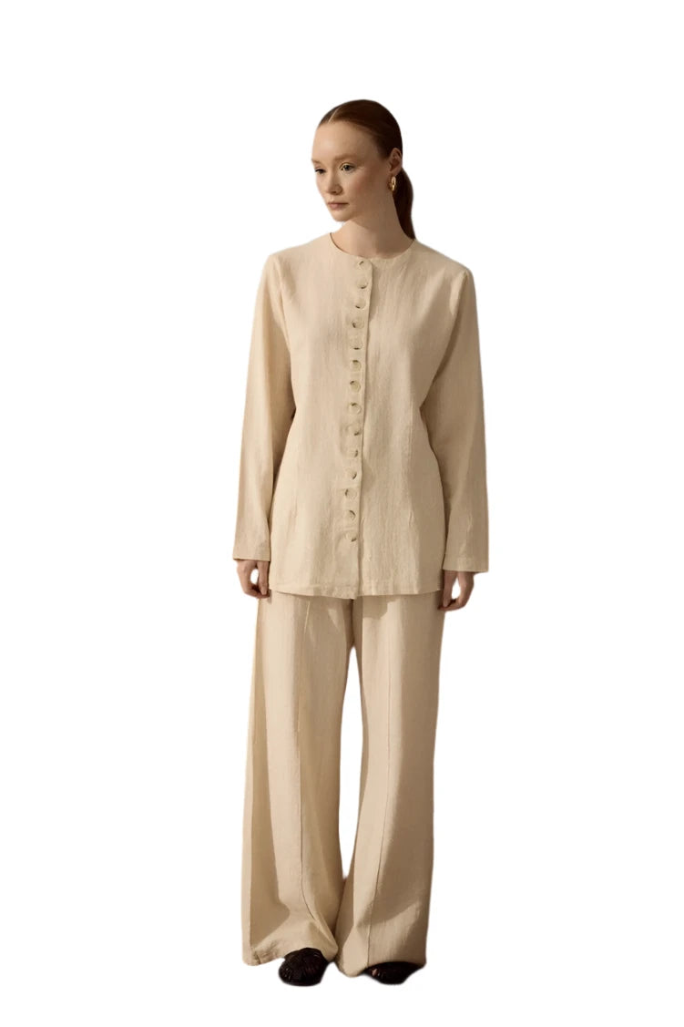 Natural Shirt with Adjustable Waist